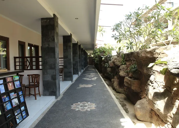 Sapta Petala Hotel *